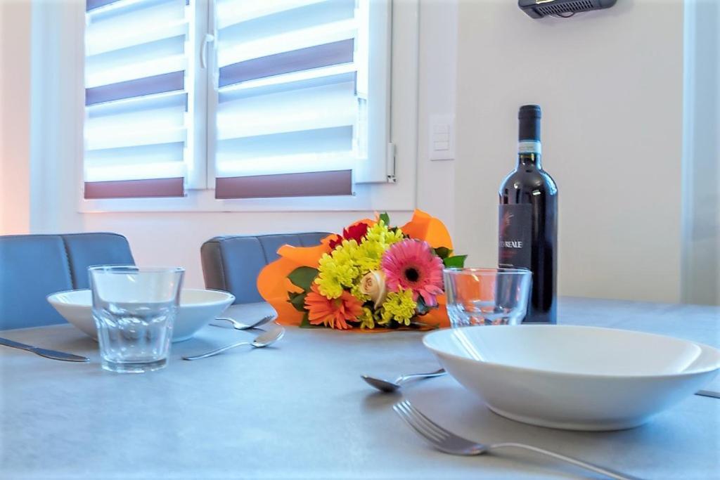 Appartement Realkasa Azzarita Flat à Bologne Extérieur photo